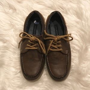Tommy Hilfiger ‘Greg’ Boat Shoes boys’ size 2